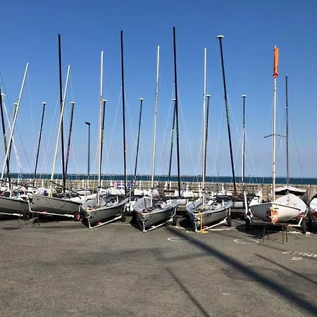 Casa de Férias Belle Maison Néo-bretonne à 5 Minutes De La
